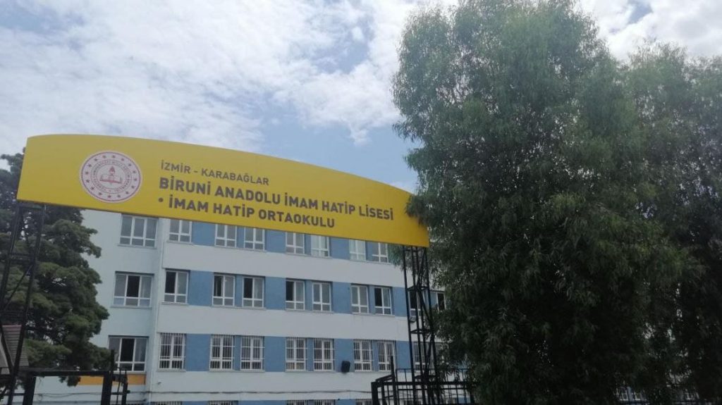 BİRUNİ